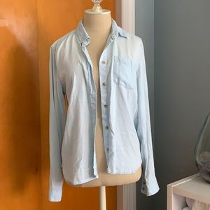 Light Blue Lightweight Button Down Shirt